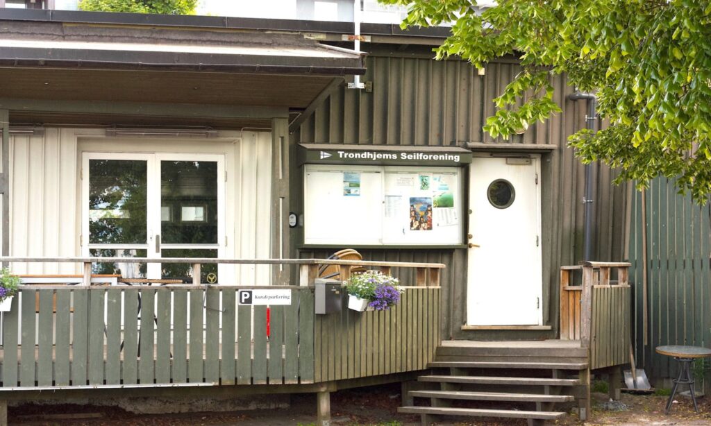 Klubbhus ligger på Skansen